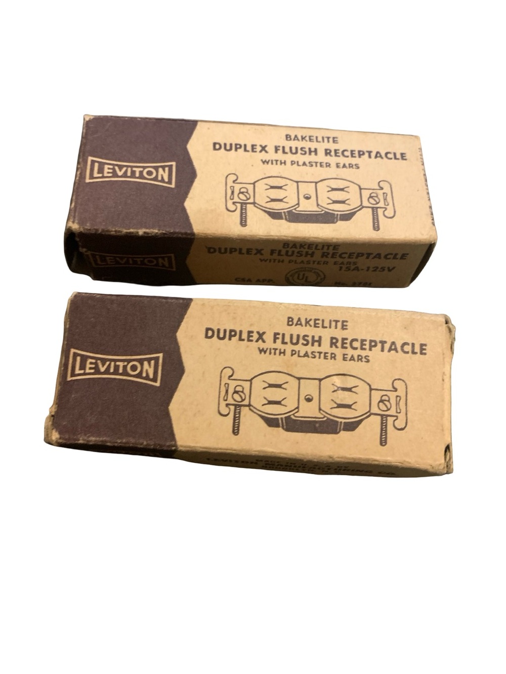 Vintage Leviton Bakelite Duplex Flush Receptacle Ivory 239-I  Lot Of 2 15A-125V